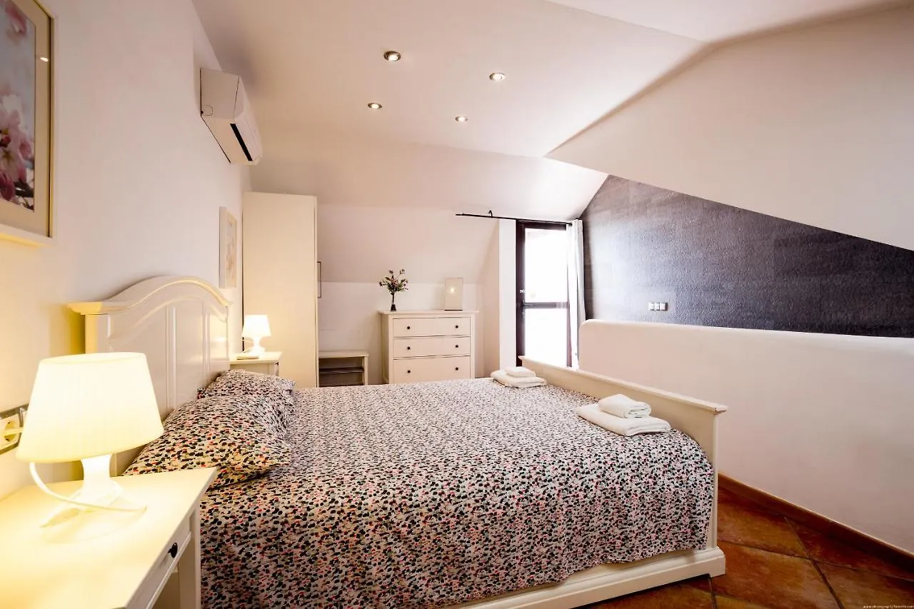 Go2Tenerife Apart'Manon Duplex W/ Solarium, Pools & Sea View Costa Adeje  0*, Costa Adeje (Tenerife)