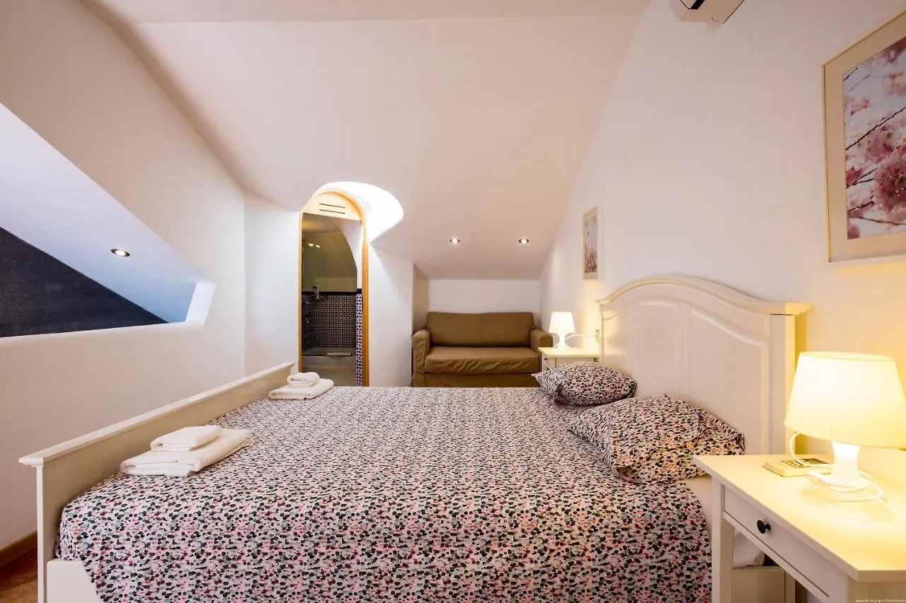 Go2Tenerife Apart'Manon Duplex W/ Solarium, Pools & Sea View Costa Adeje  Spain